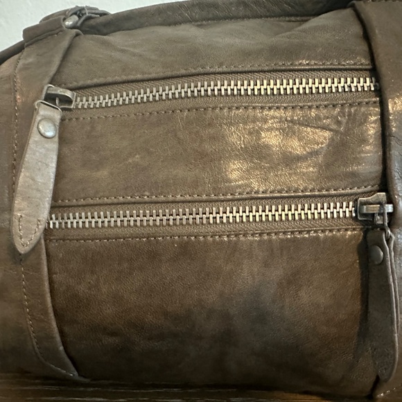 Olivia Harris Grey Leather Crossbody Distressed Hobo bag purse - Picture 9 of 10